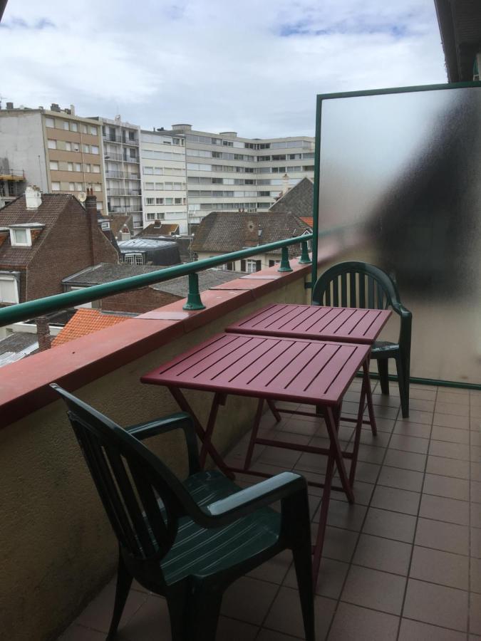 Duplex T4 idéalement situé entre la place du marché et le bord de mer Le Touquet Exterior foto