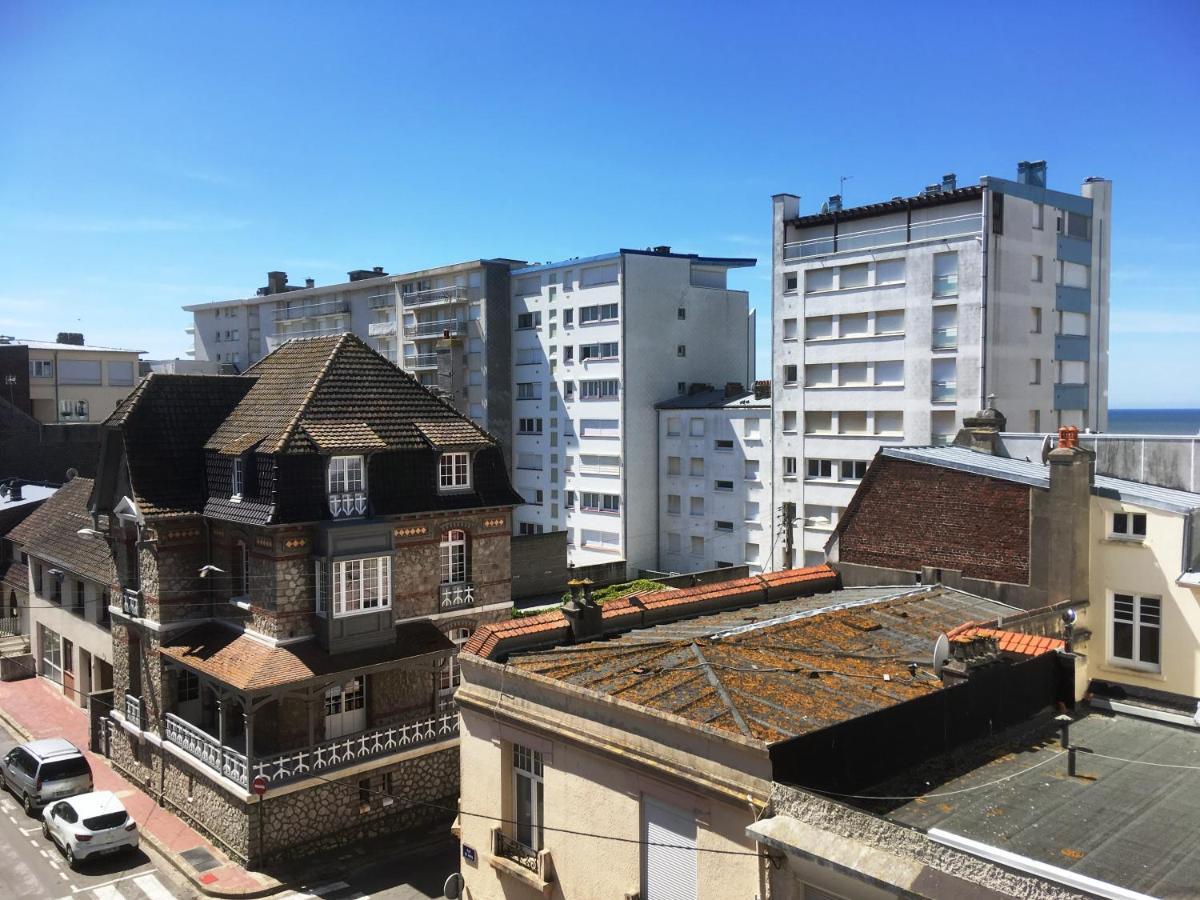 Duplex T4 idéalement situé entre la place du marché et le bord de mer Le Touquet Exterior foto